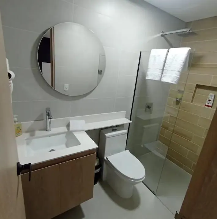 Beautiful Apartment In The Heart Of Laurels Medellín 0*,